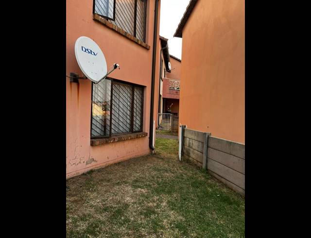 2 BEDROOM APARTMENT FOR SALE IN MONDEOR